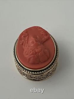 Estee Lauder 1983 Christmas Cameo Red Compact for Solid Perfume Full