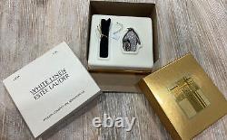 Estee Lauder 2001 Penguin Solid Perfume Compact. White Linen