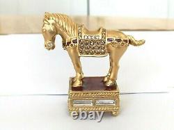 Estee Lauder 2009 Imperial Horse Solid Perfume Compact Beautiful