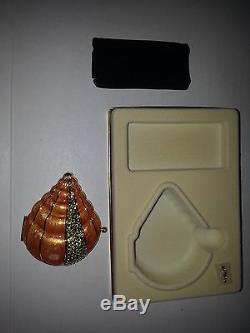 Estee Lauder Coral Shell Compact From The Shore Things Collection. New, Mint