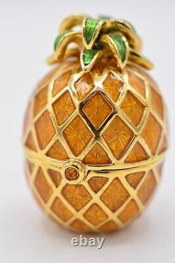 Estee Lauder EMPTY Compact Solid Perfume Box Trinket Enamel Pineapple Gold RARE