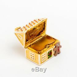 Estee Lauder Gingerbread House Solid Perfume Compact Full