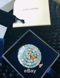 Estee Lauder LADY OF THE SEA 01 Translucent Perfecting Pressed Powder COMPACT LE