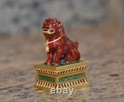 Jay Strongwater Estee Lauder Asian Chinoiserie Foo Dog Crystal Compact Figurine