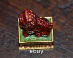 Jay Strongwater Estee Lauder Chinoiserie Magical Foo Dog Crystal Perfume Compact