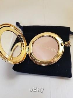 NIB Estee Lauder Princess Dreams Compact Perfecting Powder 02 Light/Medium 2018