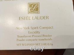 Vintage Estee Lauder Powder Compact Lucidity New York Spirit Apple NEW NRFB