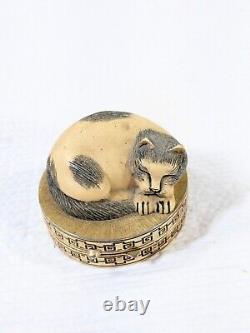 Vintage Estee Lauder Sleeping Cat Cinnabar Solid Perfume Compact Ivory Series