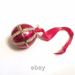2007 Estee Lauder Jeweled Ornament Red Enamel Beau Solid Compact Box