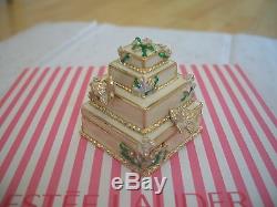 Cake De Mariage Compact Au Parfum Estee Lauder, Sylvia Weinstock, Complet, Avec Boîte