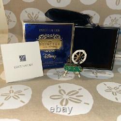 Collection de princesses Disney Estee Lauder True Love's Kiss Compact Beau NIB