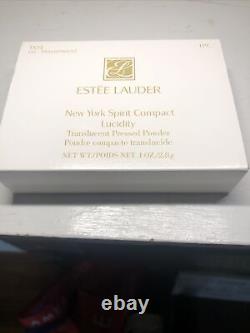 Estée Estee Lauder New York Spirit Lucidity Translucent Pressed Powder Compact