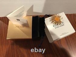 Estee Lauder Magnifique Sun Radiant 2012 Solid Parfum Compact