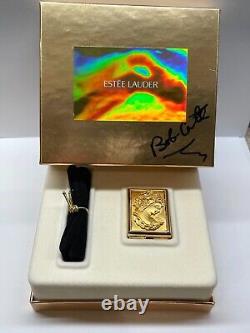 NIB COMPLET 2000 Estee Lauder Youth Dew Gold Cameo Compact de Parfum Solide Signé