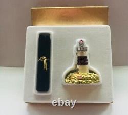 Nib Full/unused 2004 Estee Lauder Beautiful Lighthouse Solid Parfum Compact