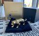 Nib New Estee Lauder Solid Perfume Compact Year Of Tiger 2009 Belle