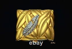 Vintage Estee Lauder Lucidity Poudre Compact Swarovski Crystal Matte Gold Lotus